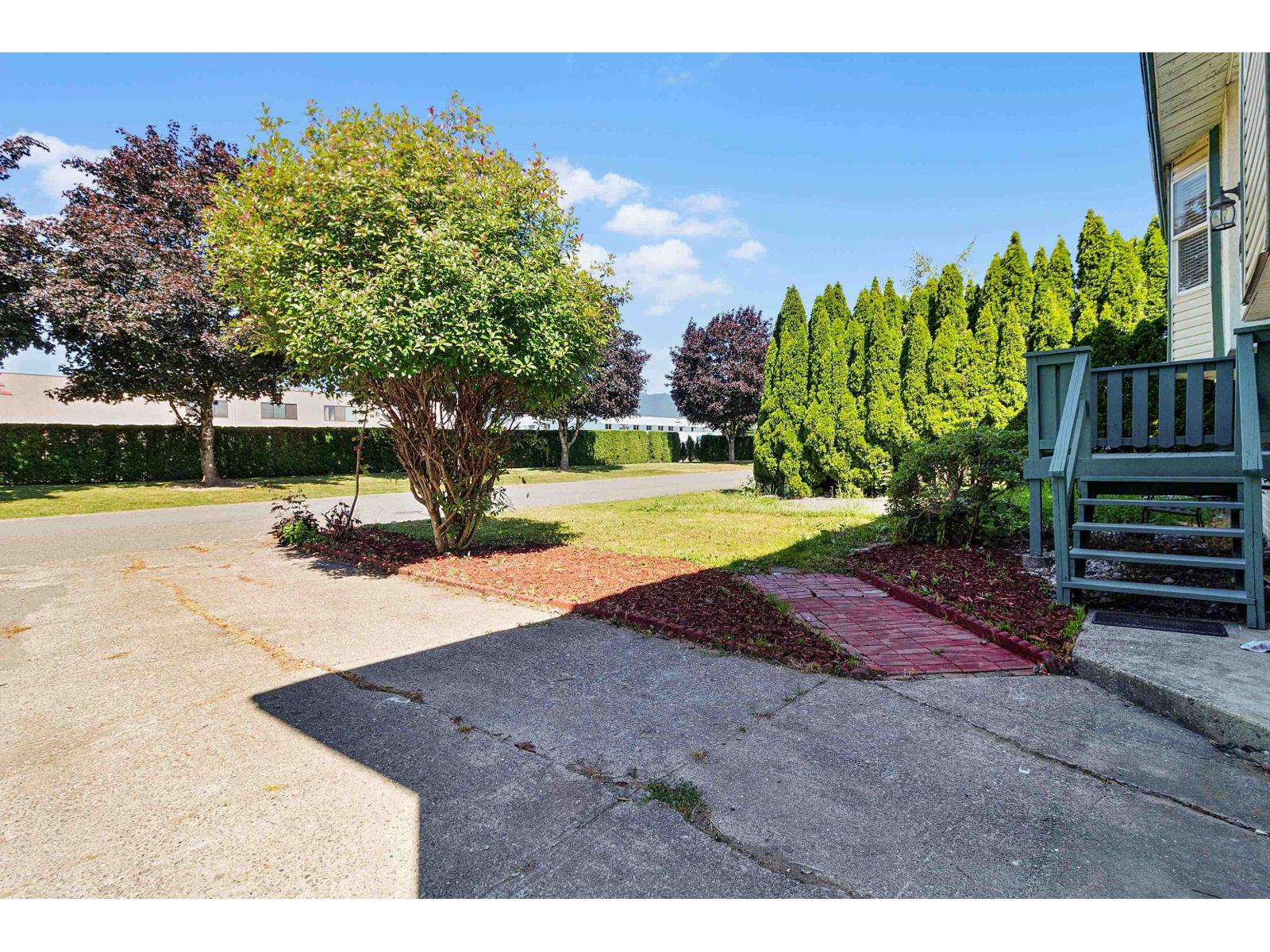 4 Bed, 3 Bath House for Sale in Chilliwack – 8852 CHARLES STREET, Chilliwack Proper South – MLS# R3136037 - Image 31