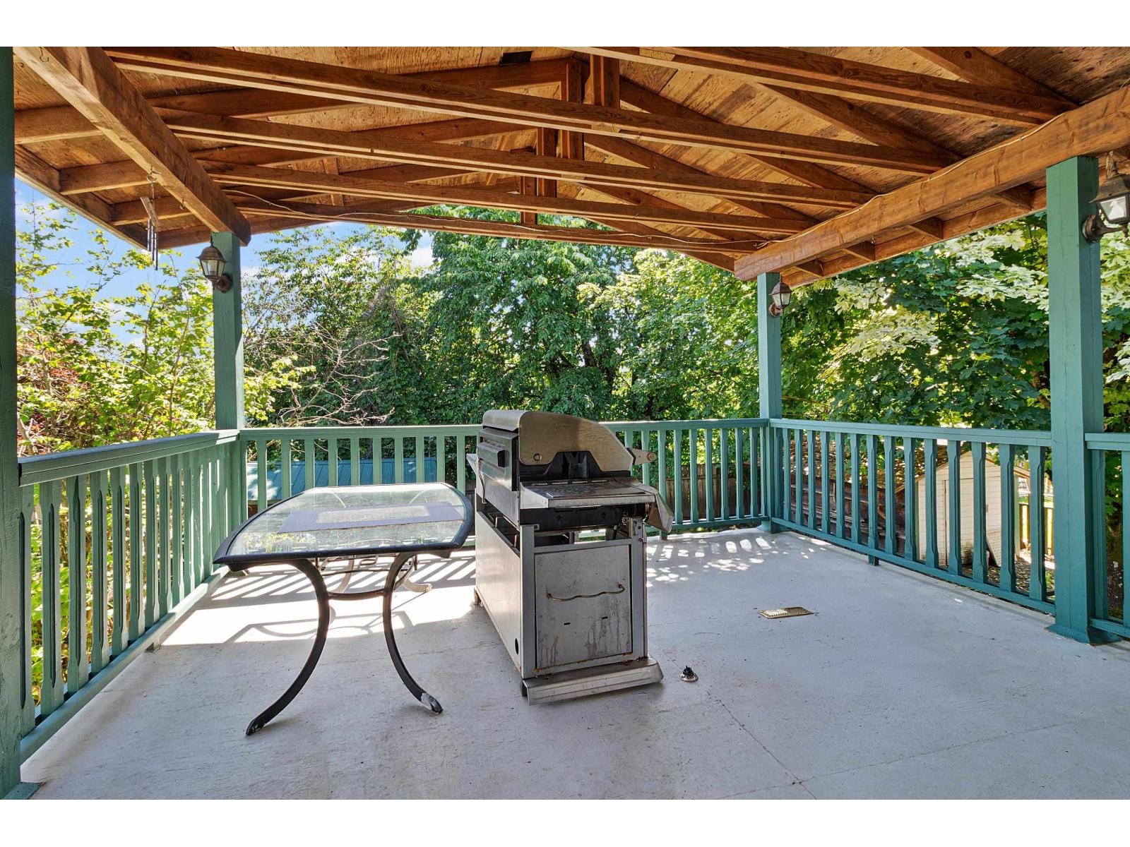 4 Bed, 3 Bath House for Sale in Chilliwack – 8852 CHARLES STREET, Chilliwack Proper South – MLS# R3136037 - Image 28
