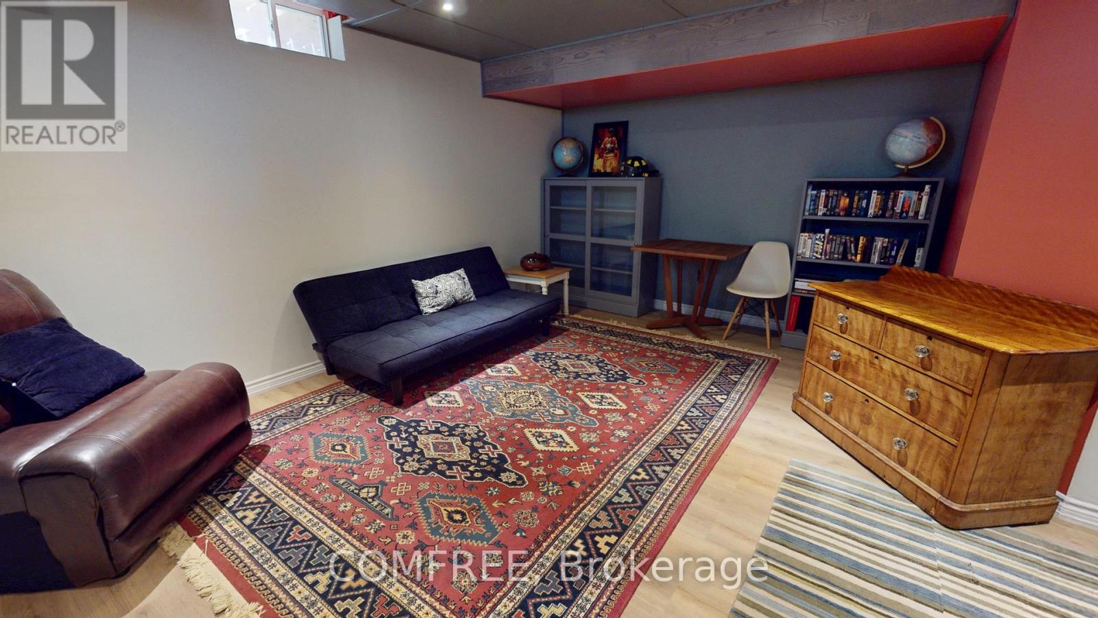 16 RIDGEGATE CRESCENT - 25