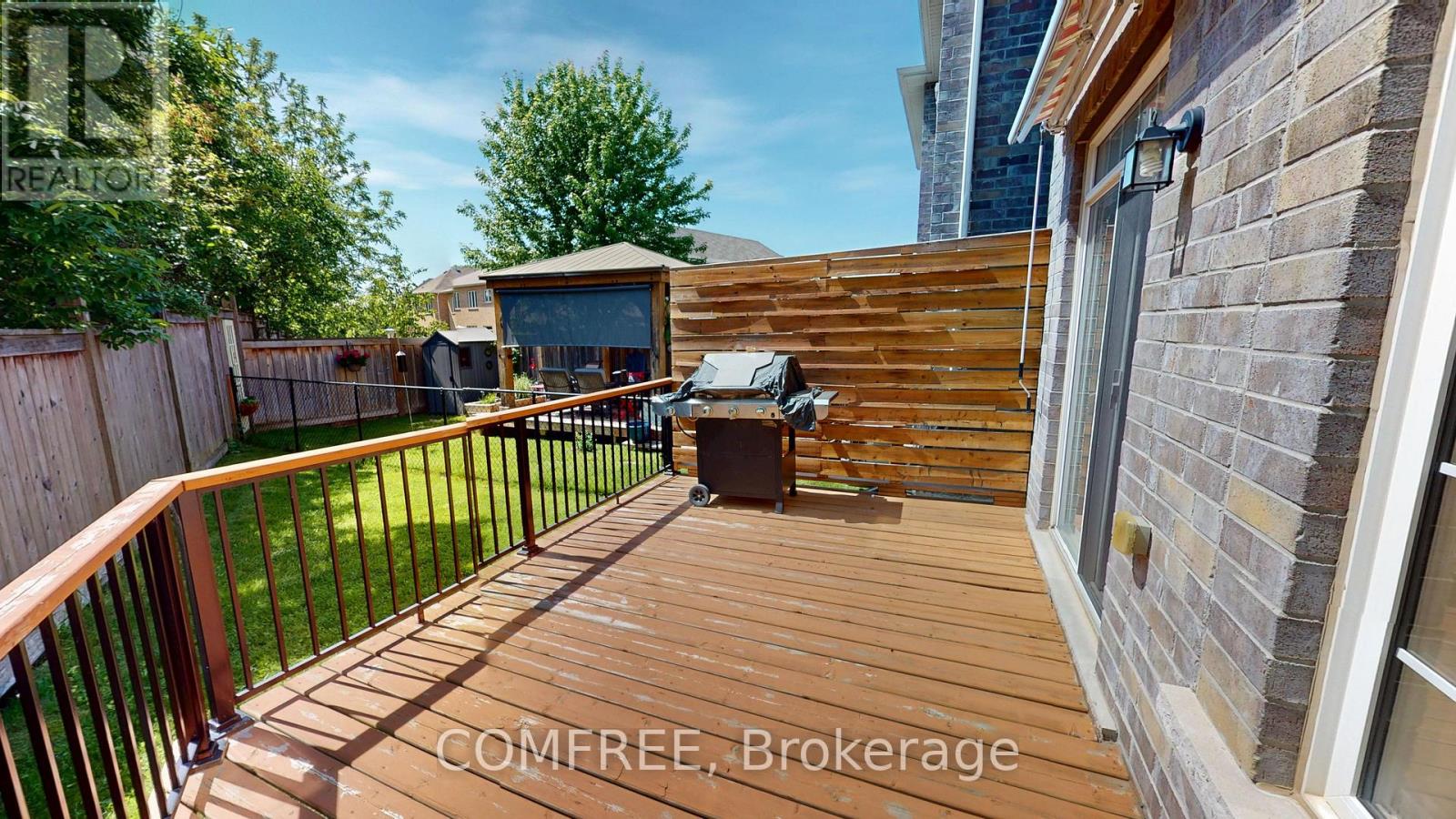 16 RIDGEGATE CRESCENT - 30