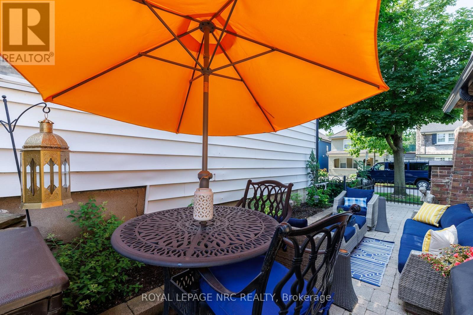 52 YATES STREET - 35