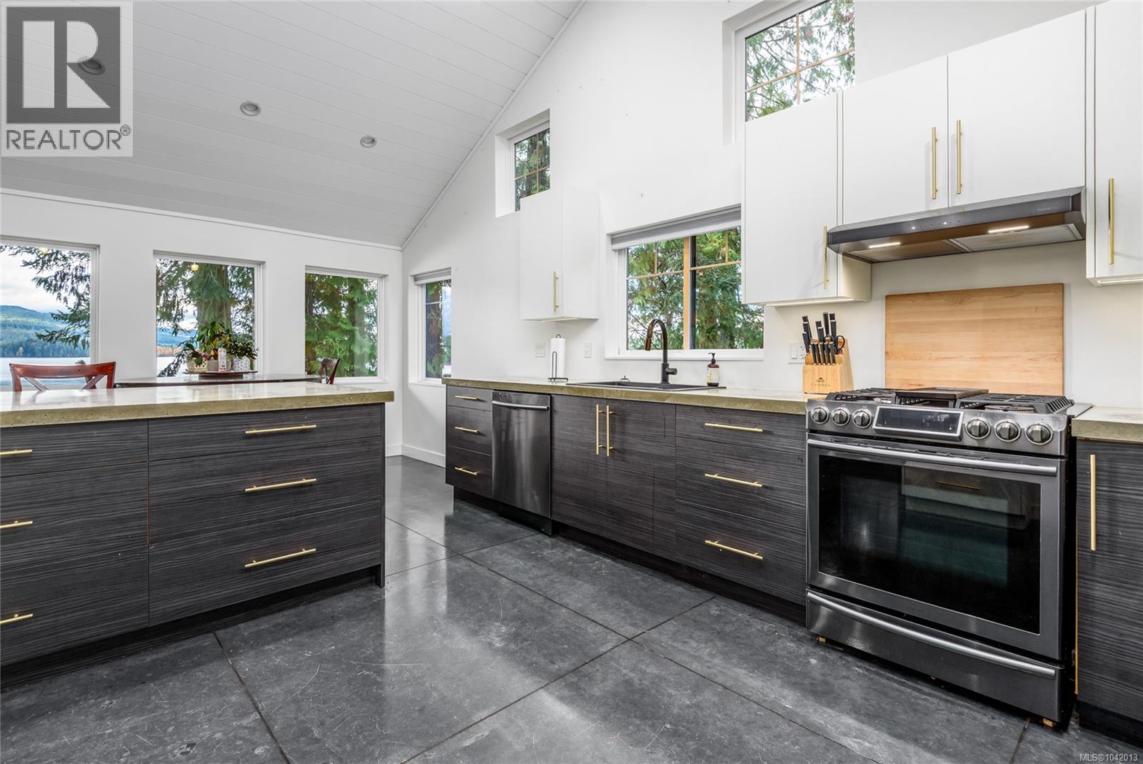 111 Horbury Rd - 16