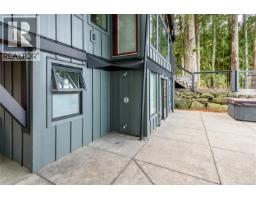111 Horbury Rd, Cumberland, BC V0R1S0 Photo 55