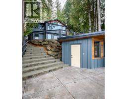 111 Horbury Rd, Cumberland, BC V0R1S0 Photo 58