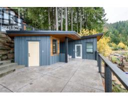 111 Horbury Rd, Cumberland, BC V0R1S0 Photo 59