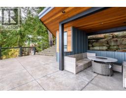 111 Horbury Rd, Cumberland, BC V0R1S0 Photo 91