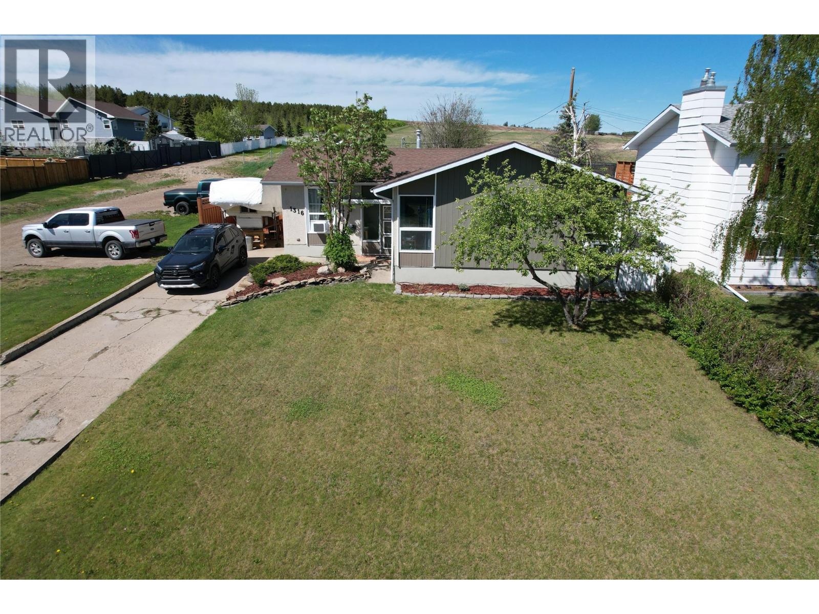1316 92 Avenue - 1