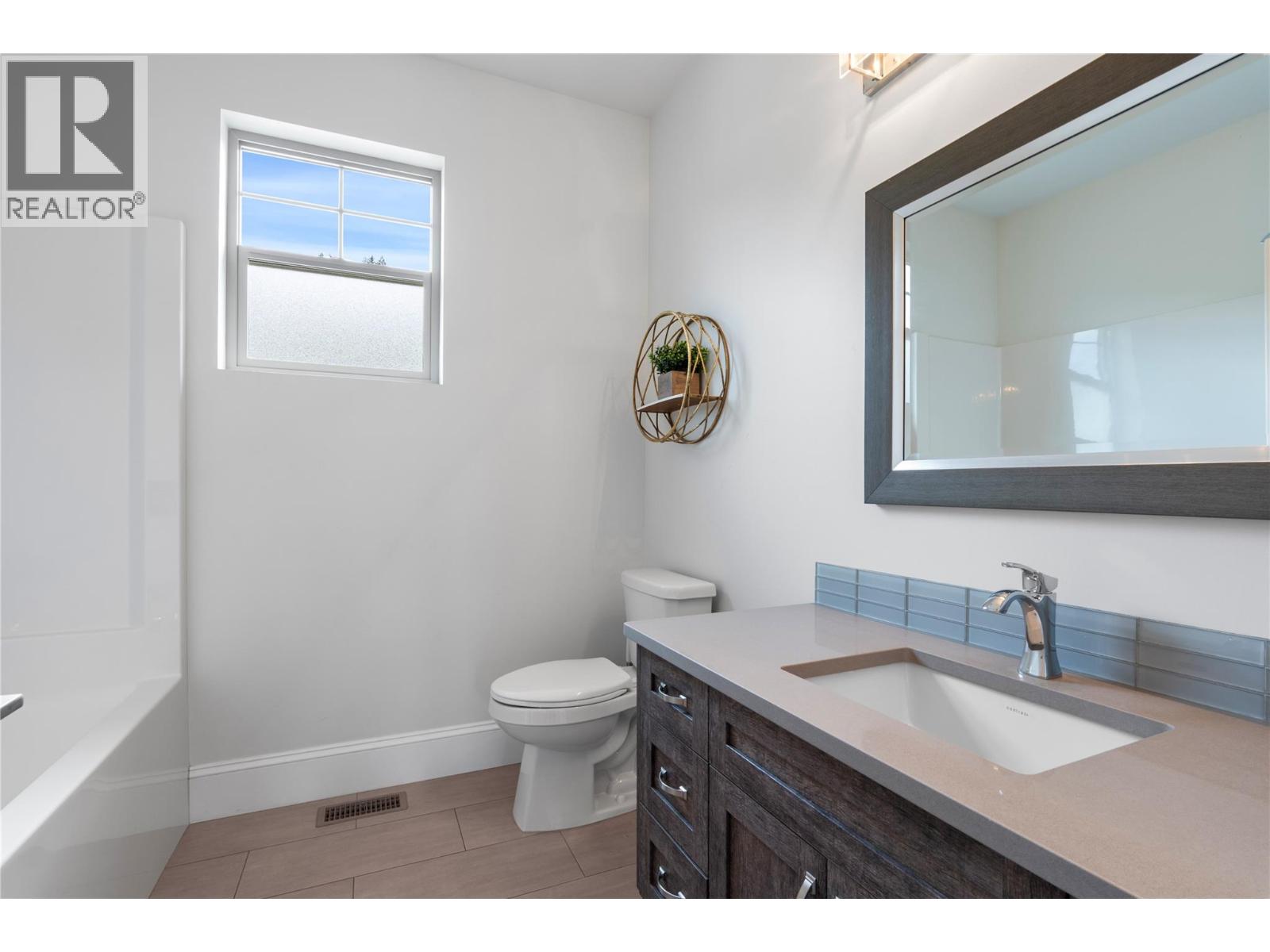 2064 Galore Crescent - 27