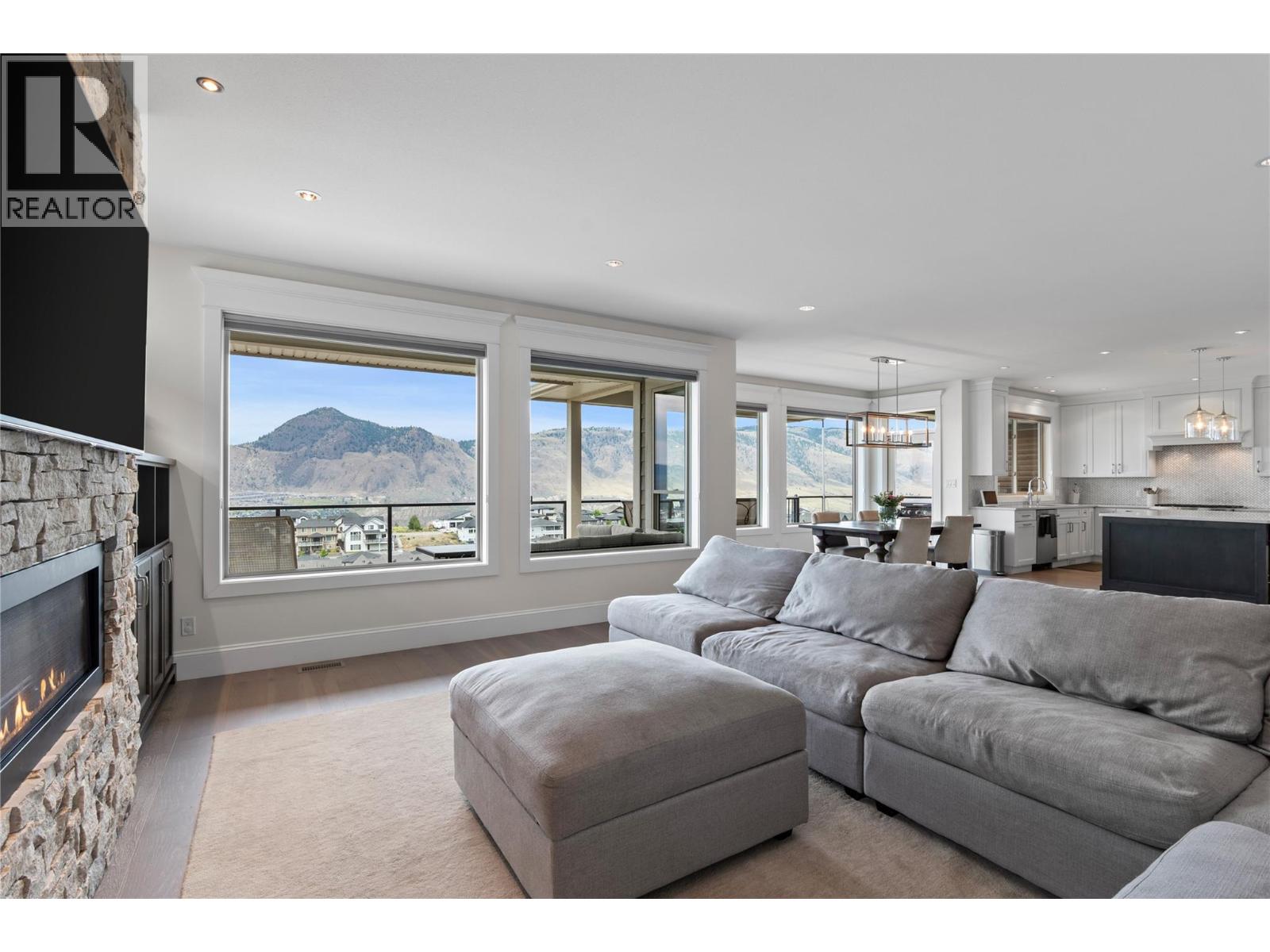 2064 Galore Crescent - 10