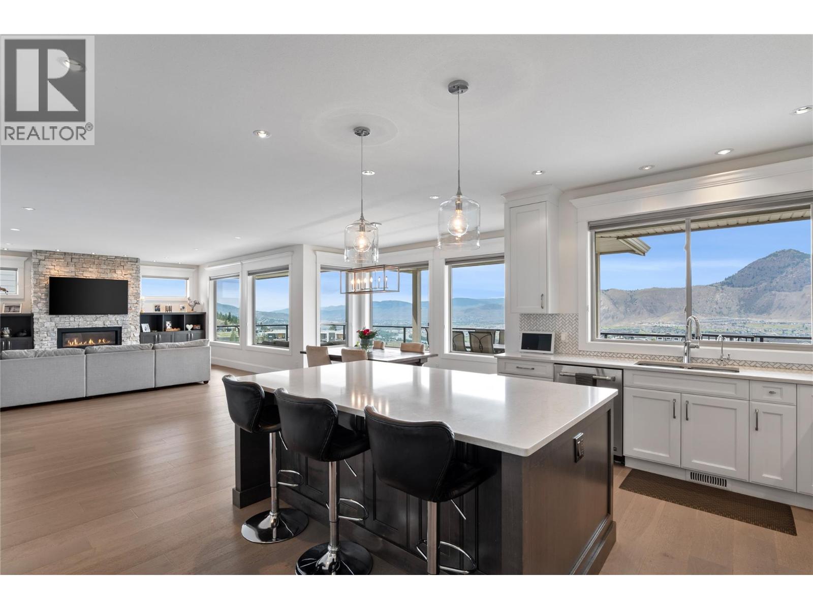 2064 Galore Crescent - 6