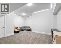 2064 Galore Crescent, Kamloops, BC V2E0A7 Photo 28