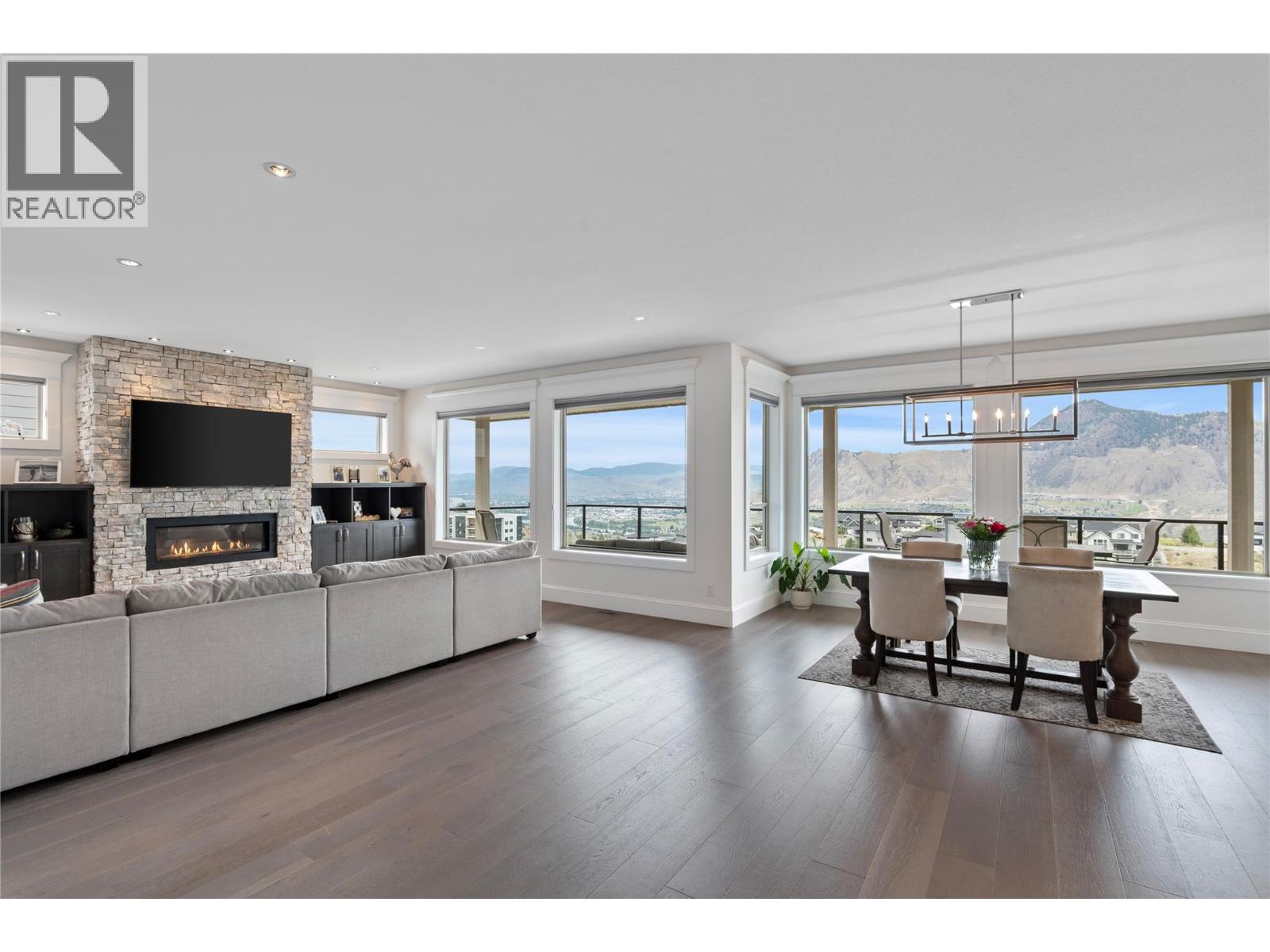 2064 Galore Crescent - 8