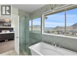 Full bathroom - 2064 Galore Crescent, Kamloops, BC V2E0A7 Photo 21