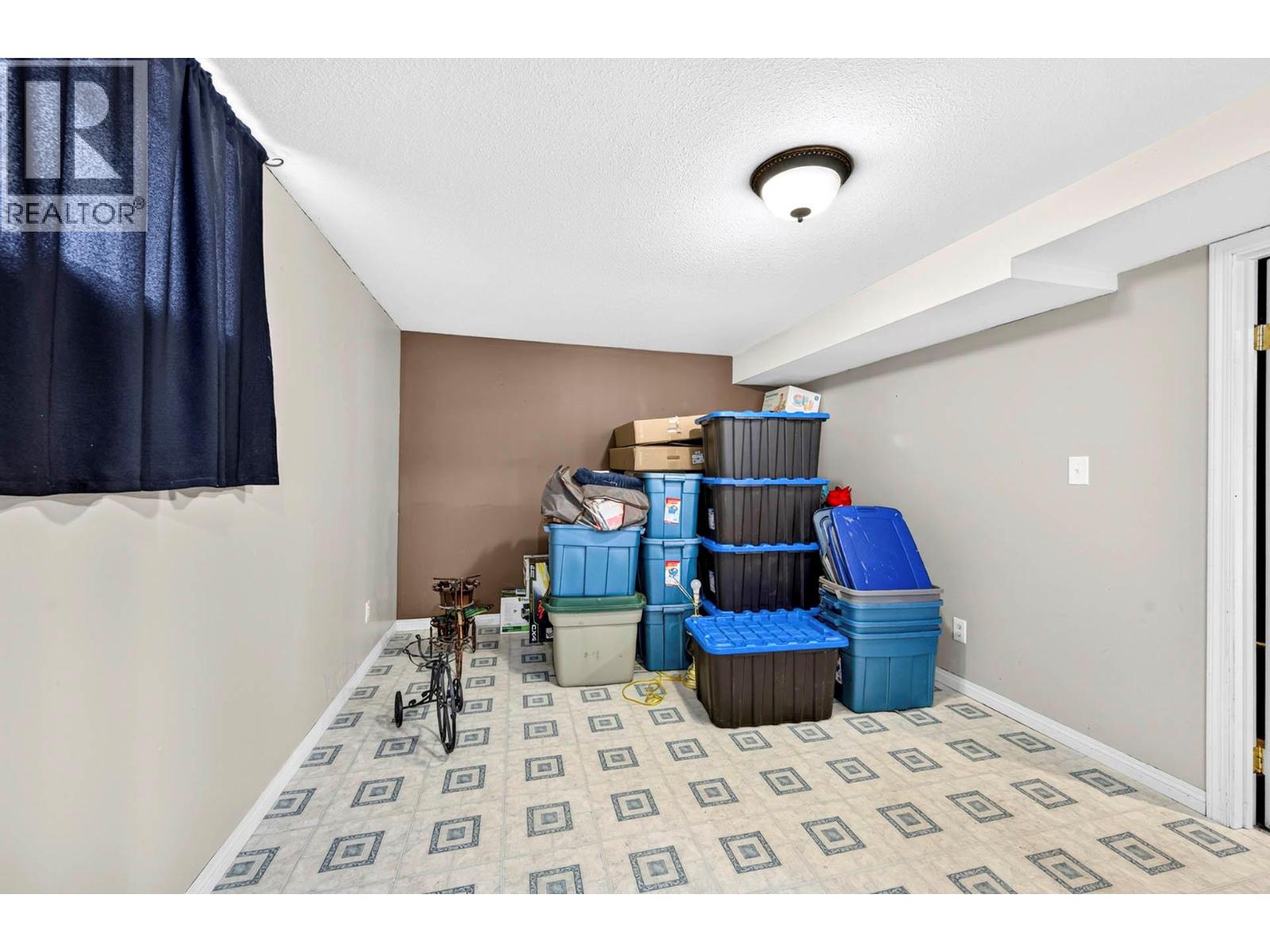 #53 2568 Sandpiper Drive - 23