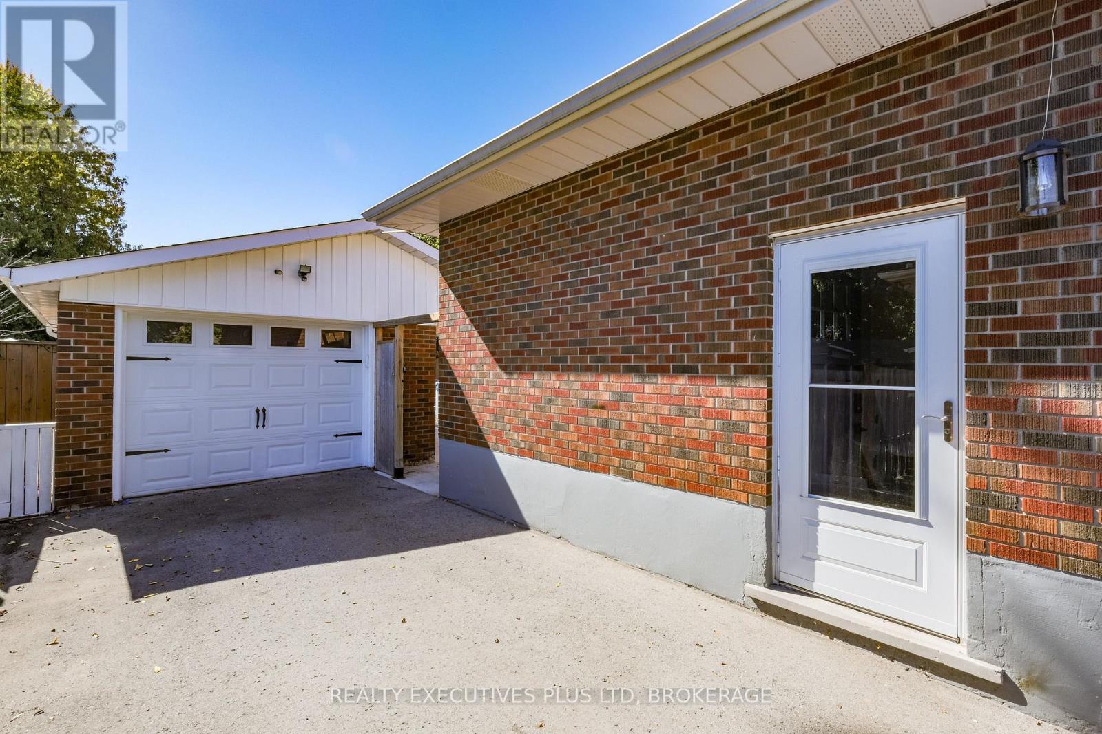 6528 STAMFORD GREEN DRIVE - 4