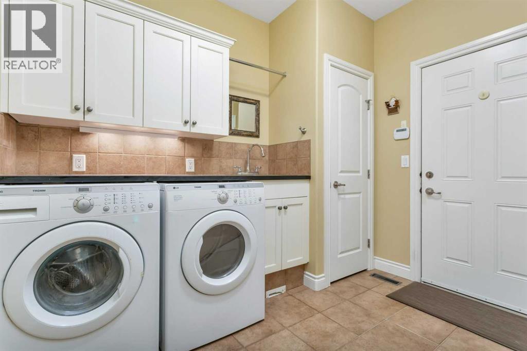 26 Alexander Crescent — photo 21