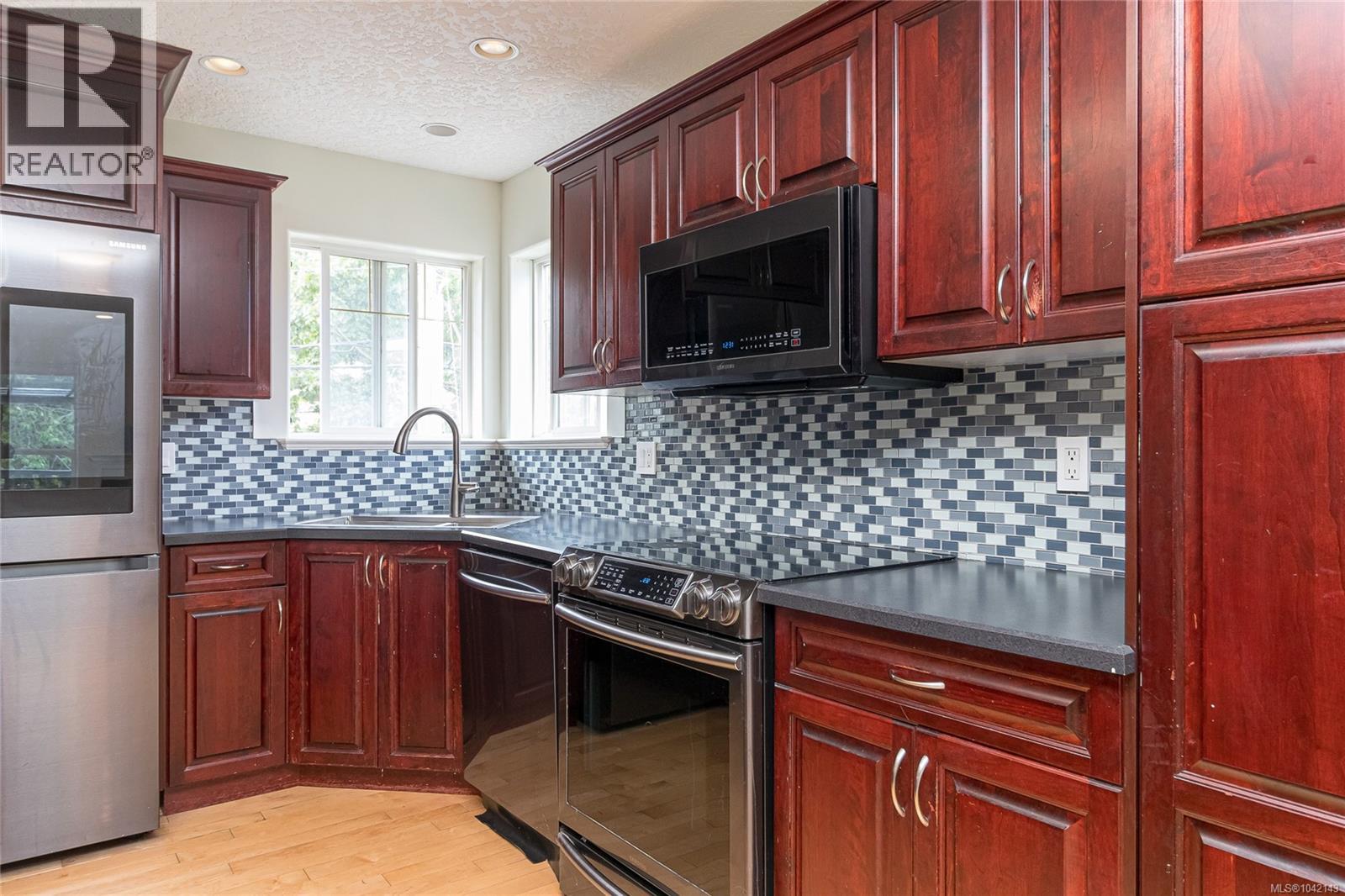 2333 Selwyn Rd - 14