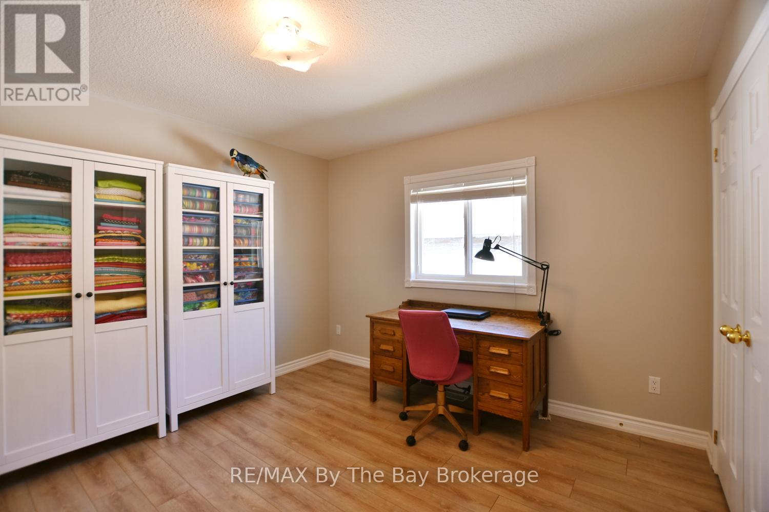 4 ANTHONY STREET - 12