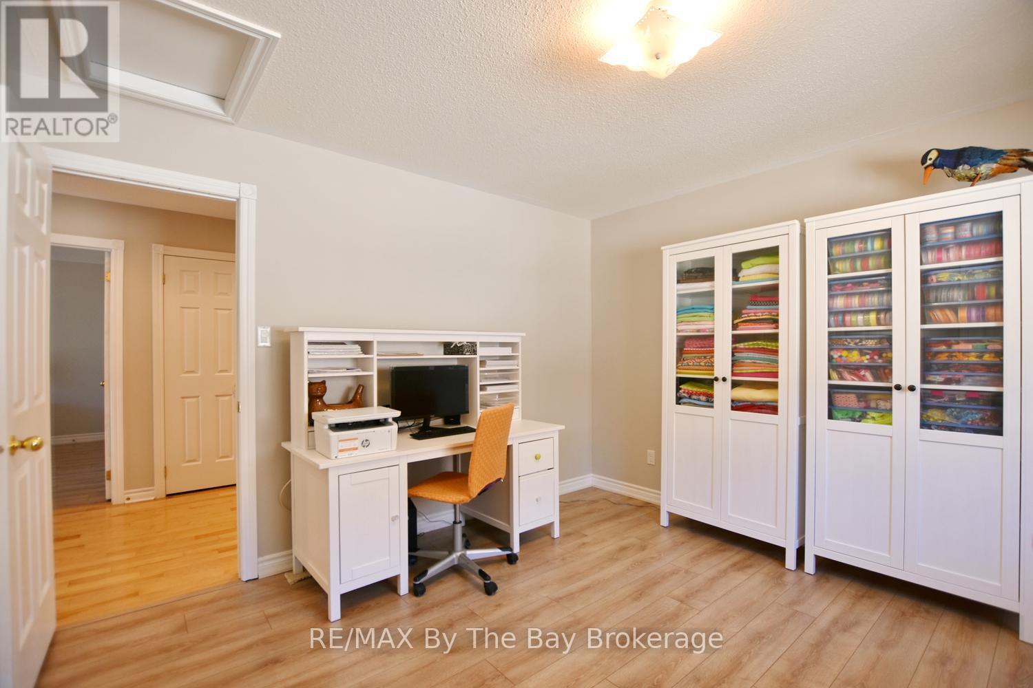 4 ANTHONY STREET - 13