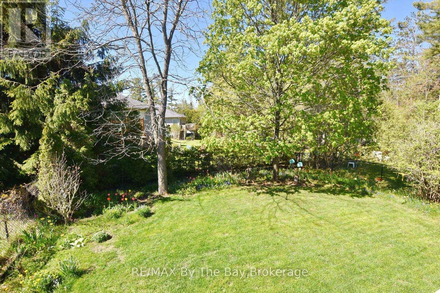 4 ANTHONY STREET - 35