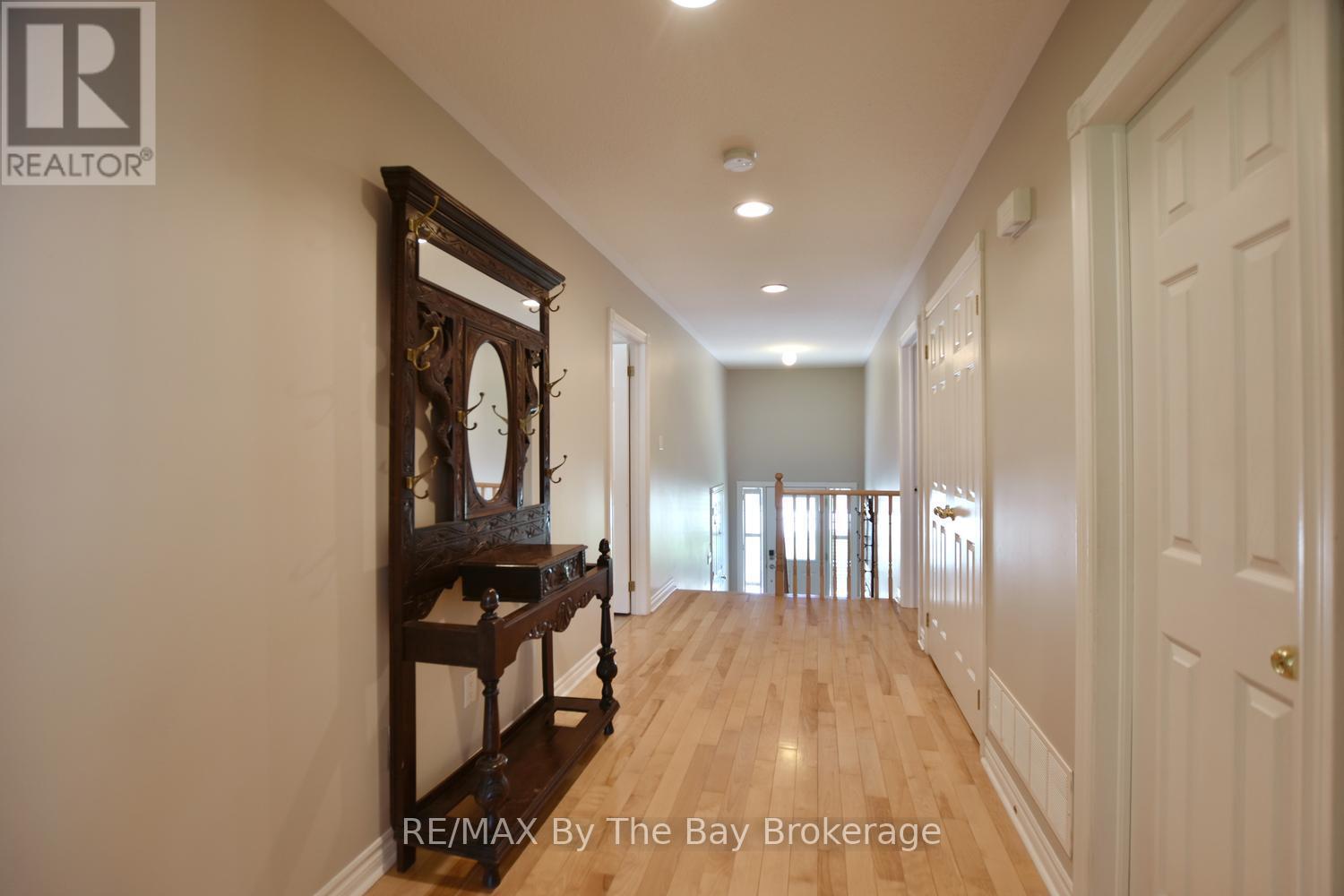 4 ANTHONY STREET - 9