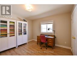 4 Anthony Street, Wasaga Beach, ON L9Z2N4 Photo 12