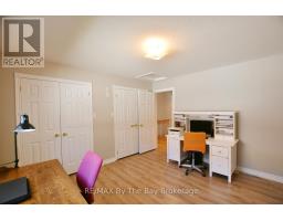 4 Anthony Street, Wasaga Beach, ON L9Z2N4 Photo 14