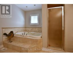 4 Anthony Street, Wasaga Beach, ON L9Z2N4 Photo 16