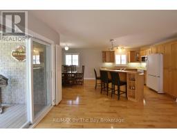 4 Anthony Street, Wasaga Beach, ON L9Z2N4 Photo 20