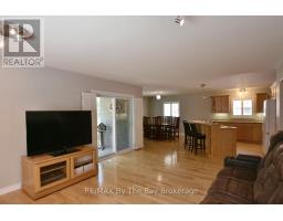 4 Anthony Street, Wasaga Beach, ON L9Z2N4 Photo 21