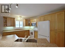 4 Anthony Street, Wasaga Beach, ON L9Z2N4 Photo 23