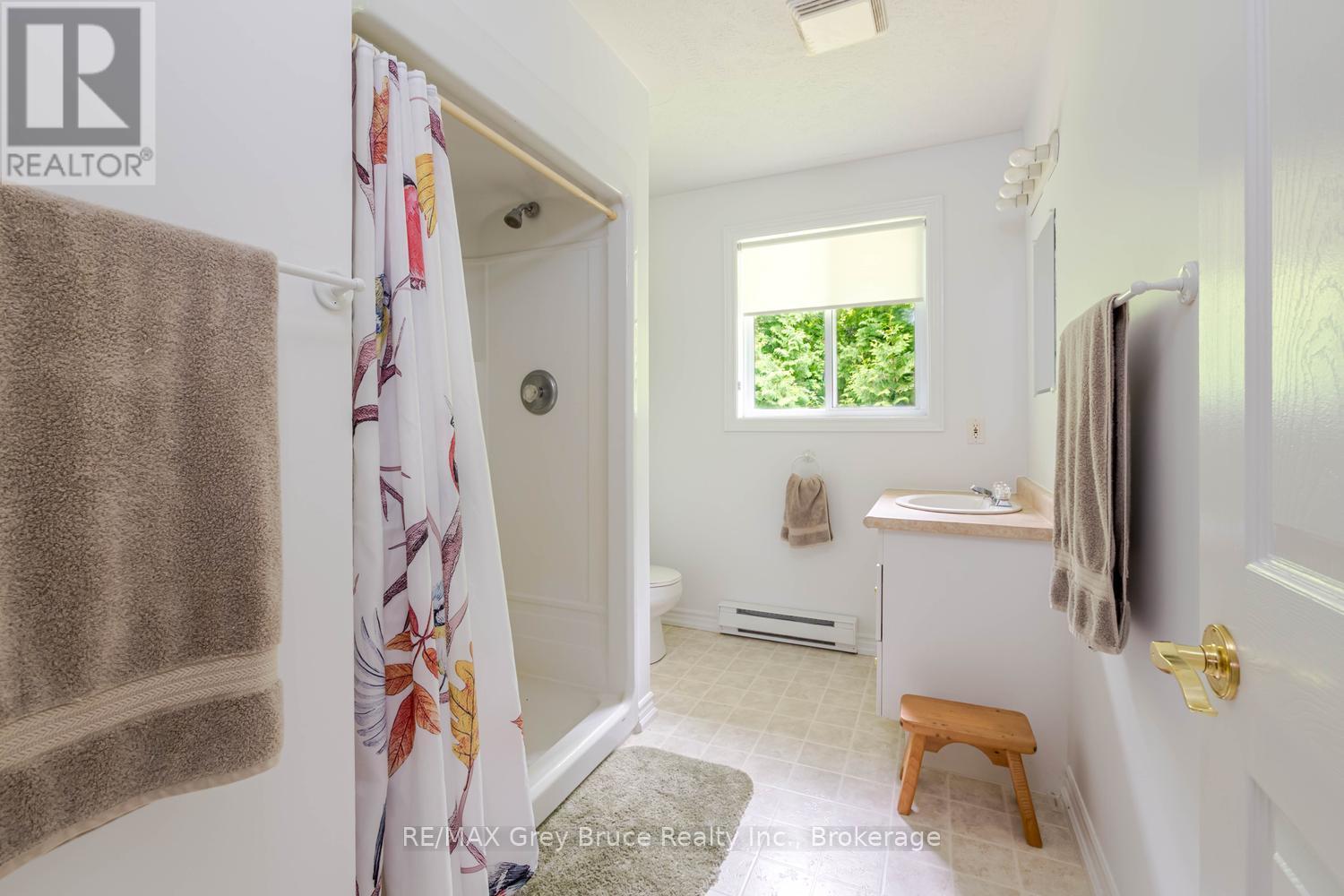 550 HURON ROAD N - 13