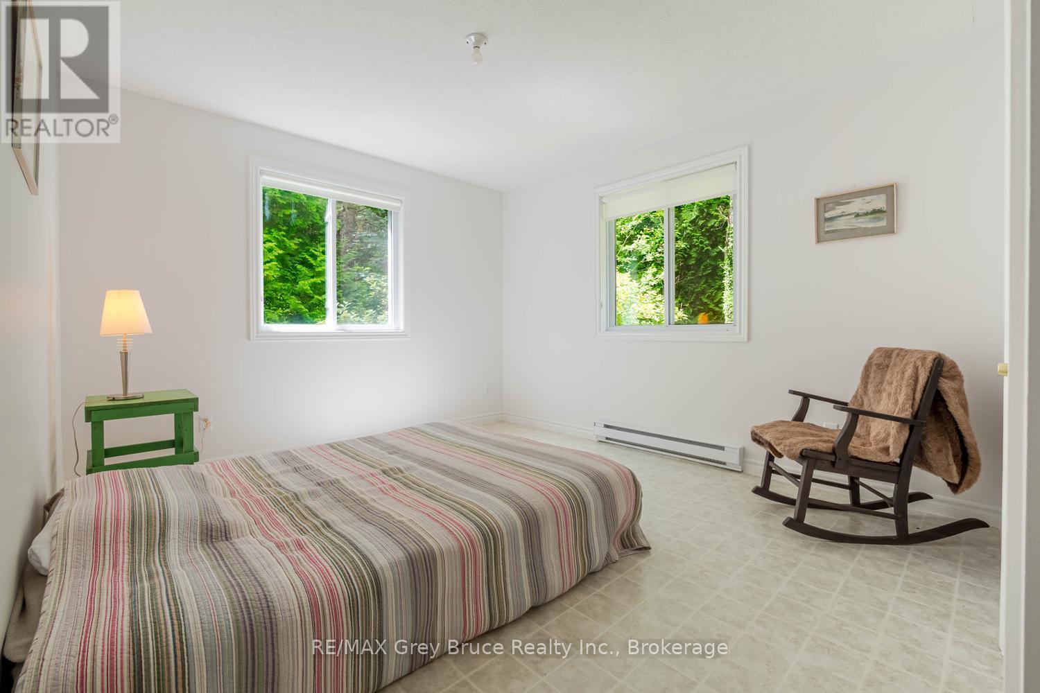 550 HURON ROAD N - 14