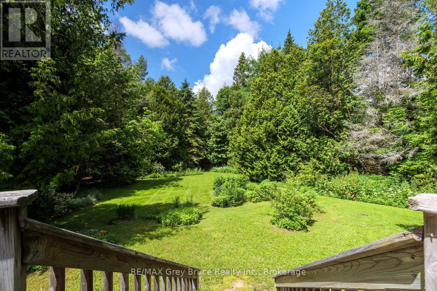 550 HURON ROAD N - 21