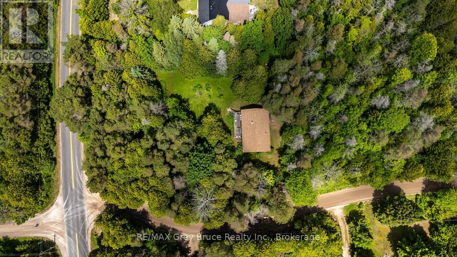 550 HURON ROAD N - 28