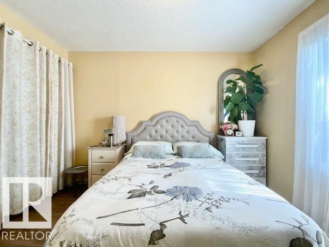 5417 48 ST - 13
