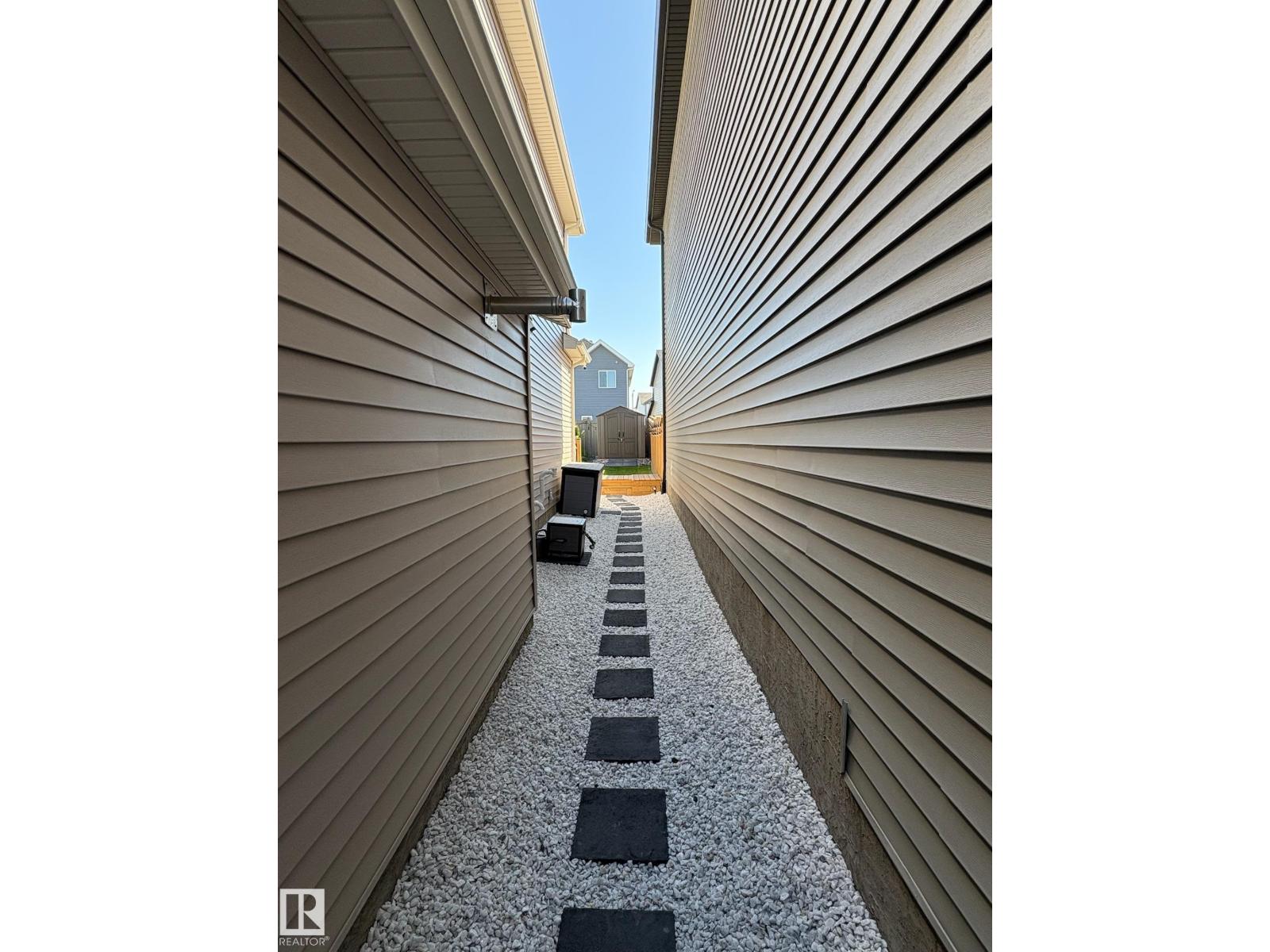 20907 131 AV NW — photo 66