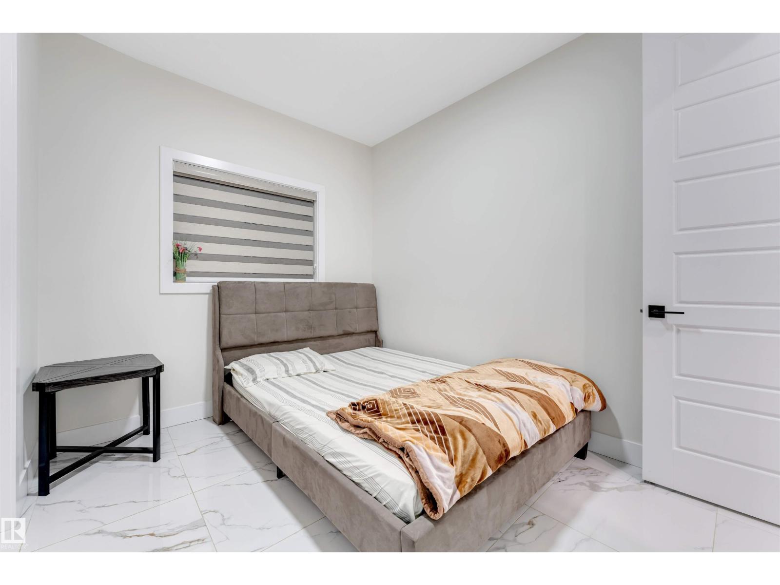 16916 47 ST NW - 24