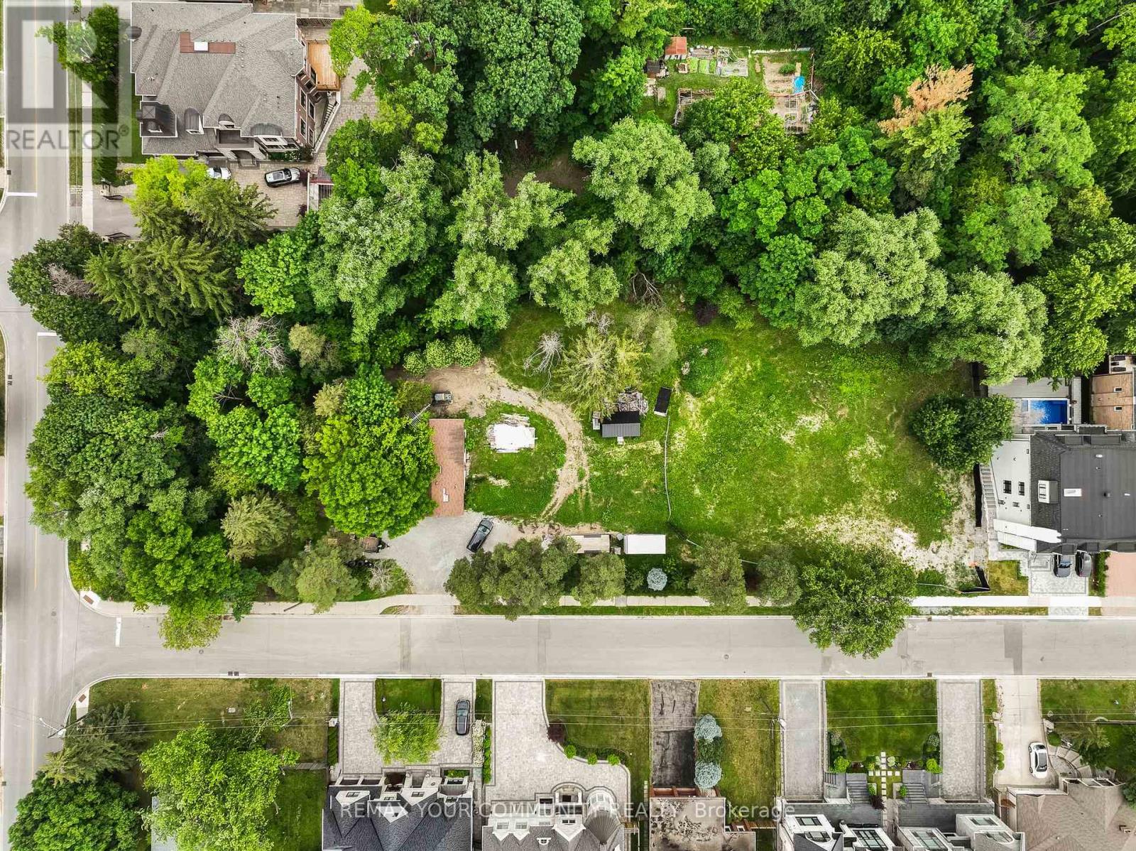 7 BIRCH AVENUE W - 4