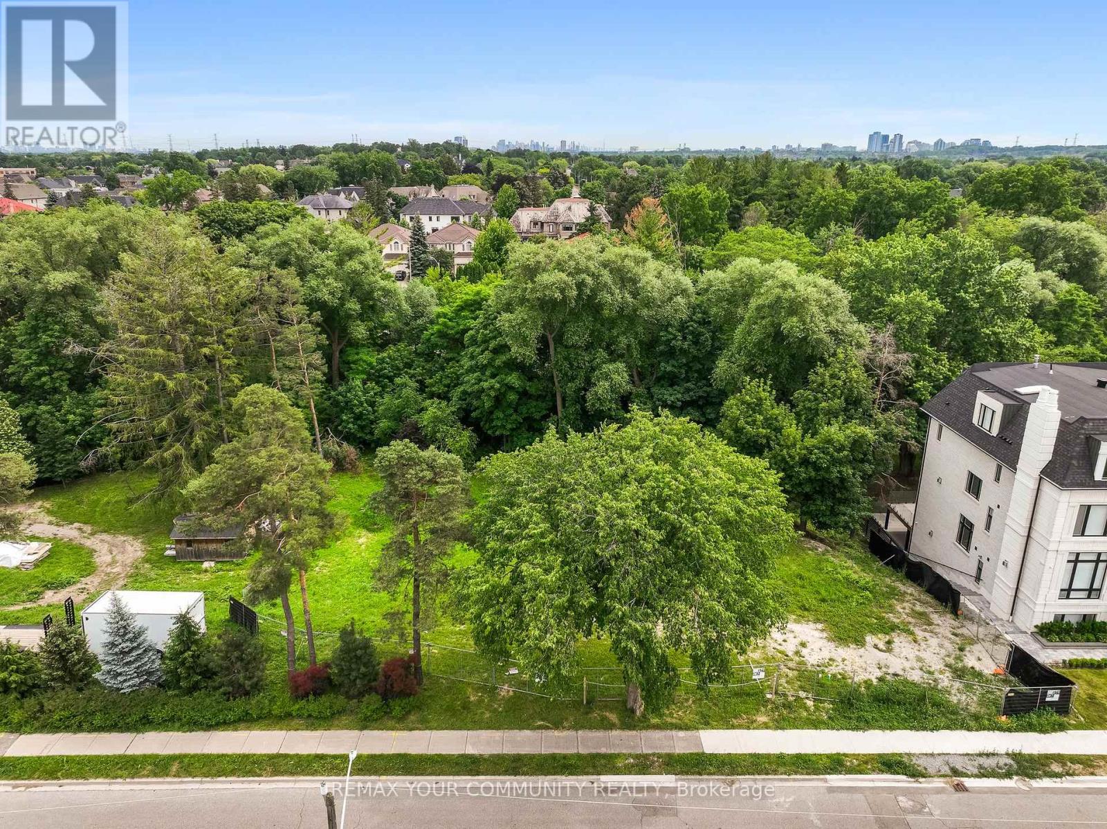 7 BIRCH AVENUE W - 5
