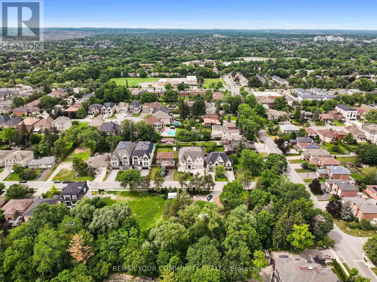 7 BIRCH AVENUE W - 9