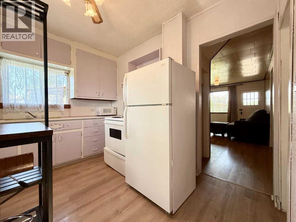 1029 8 Avenue - 8