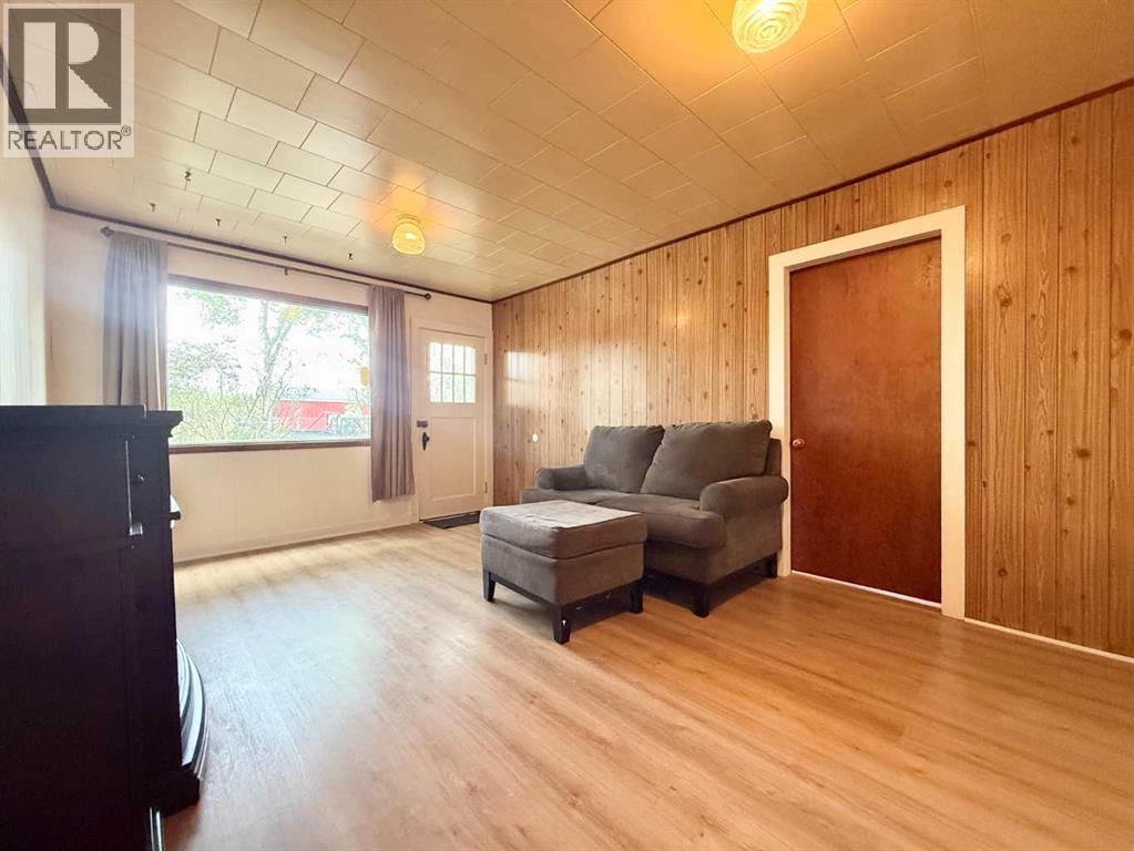 1029 8 Avenue - 12