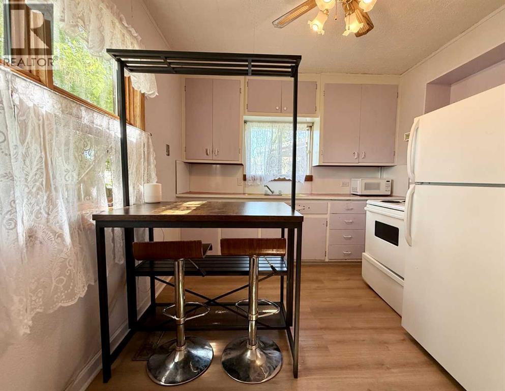 1029 8 Avenue - 4