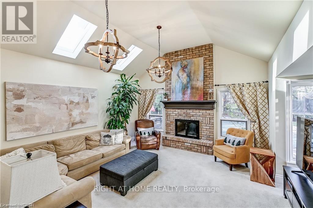 3021 LAKESHORE ROAD - 17