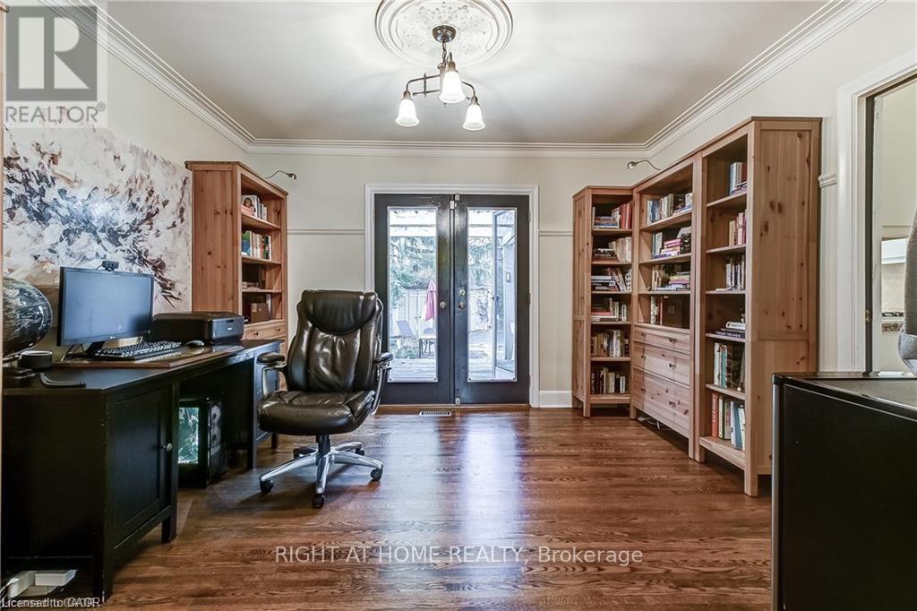3021 LAKESHORE ROAD - 20