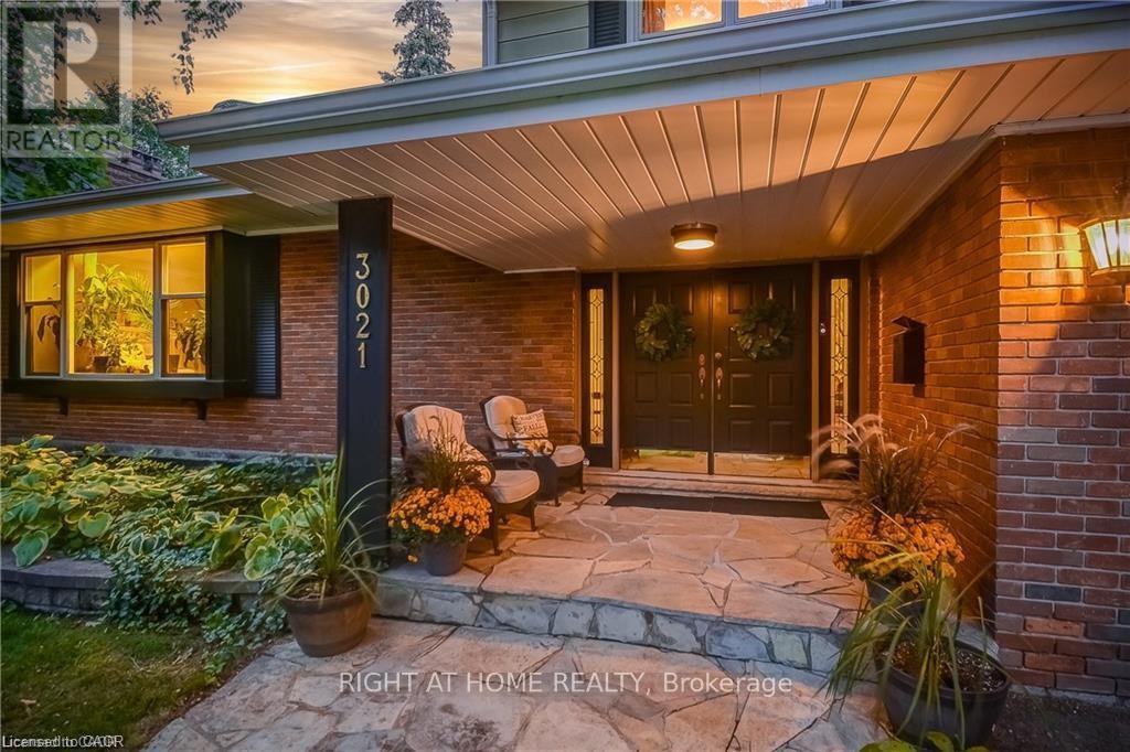 3021 LAKESHORE ROAD - 4