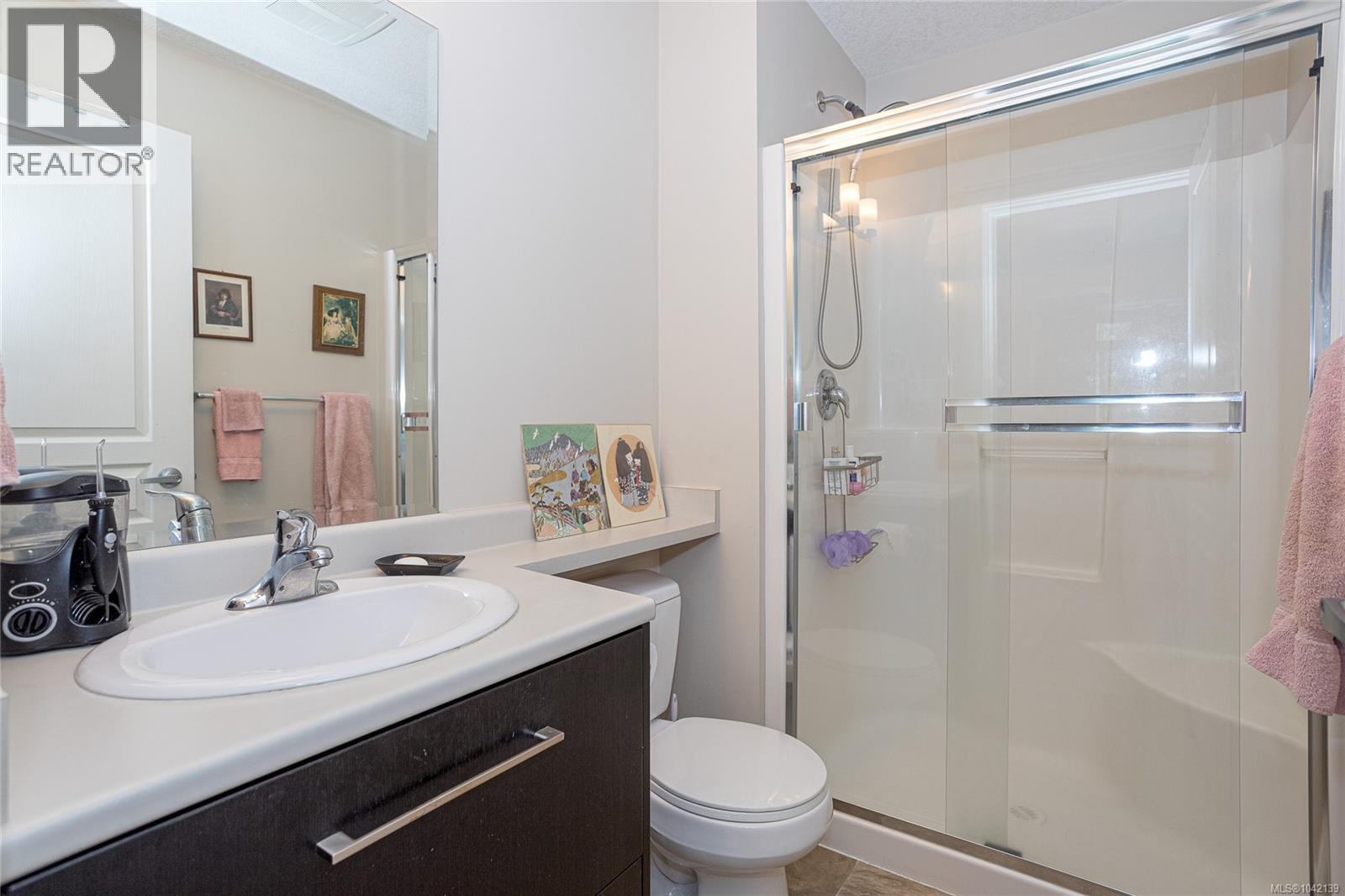 #207 2117 Meredith Rd - 14
