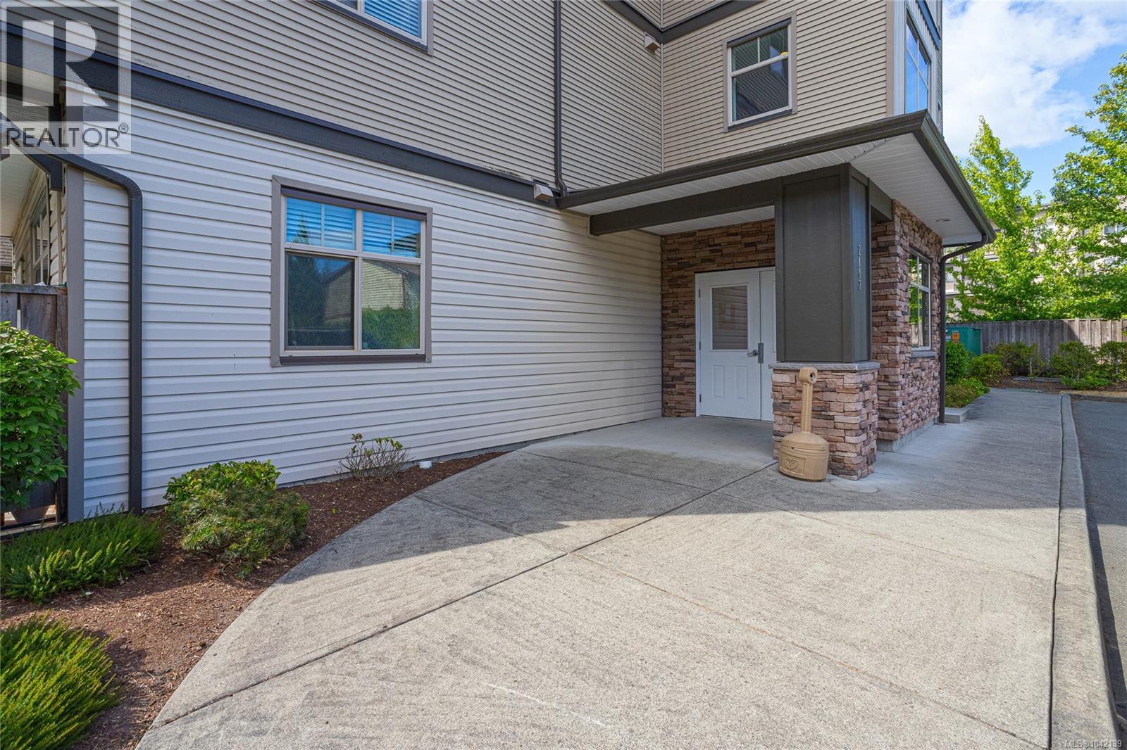 #207 2117 Meredith Rd - 29