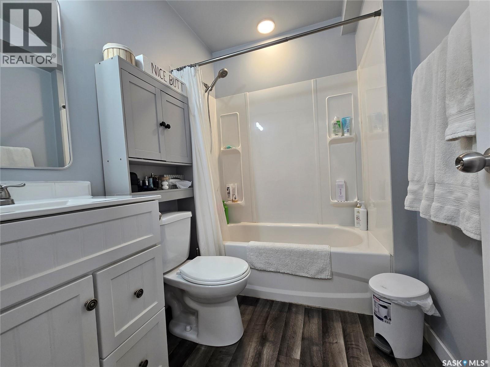 107 9TH AVENUE S - 12